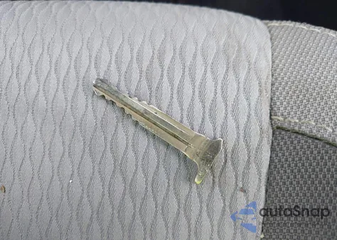 2017 Toyota Corolla Le z USA, uszkodzony, nr VIN 5YFBURHE6HP651555